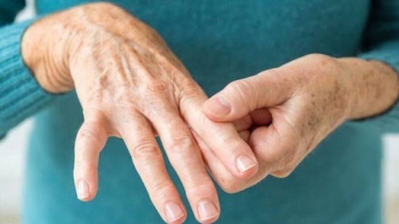 Đau các khớp là biểu hiện của viêm khớp dạng thấp Đau các khớp là biểu hiện của viêm khớp dạng thấp